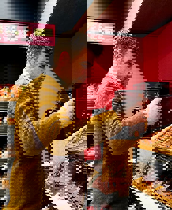 MMUH Amazon Market Express00076.jpg